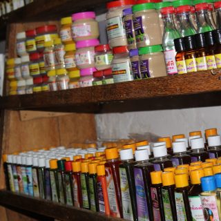 organic natural shampoo, soaps, oils and cosmetics