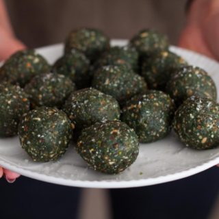 spiroolina ladoo